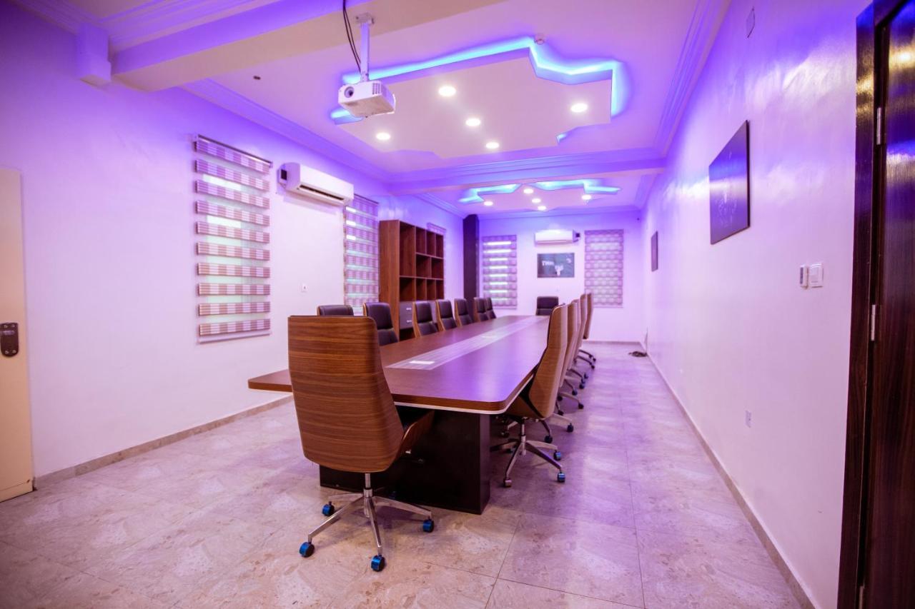 Apartment 79 Hotel & Suite Ikeja Exterior photo