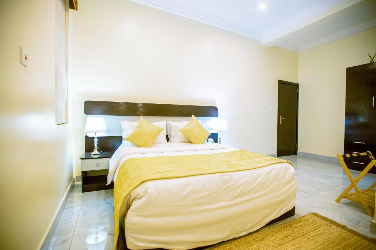 Apartment 79 Hotel & Suite Ikeja Exterior photo