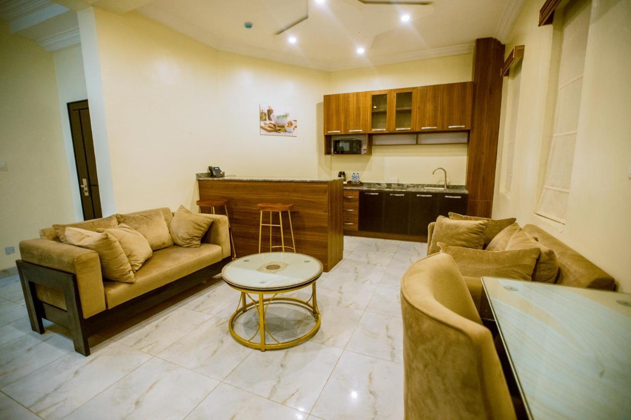 Apartment 79 Hotel & Suite Ikeja Exterior photo