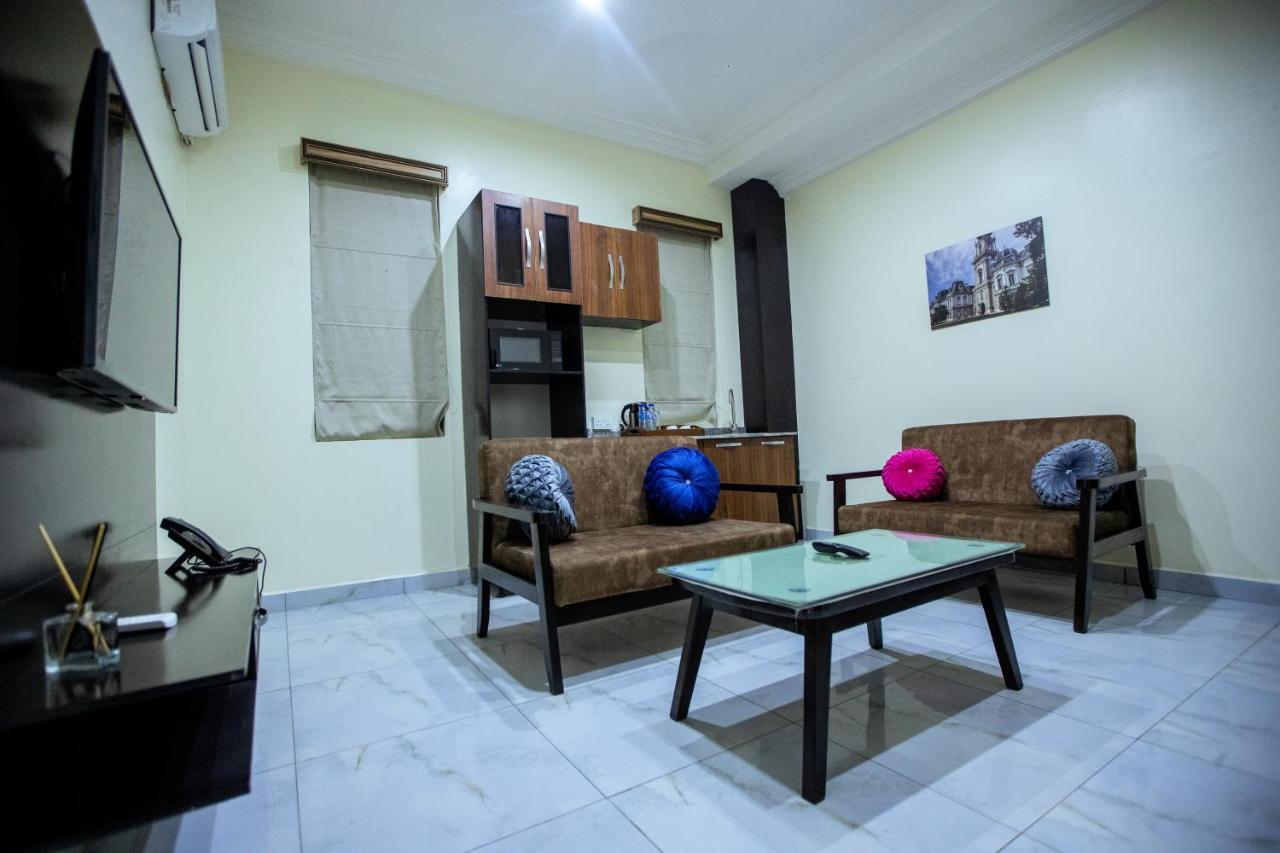 Apartment 79 Hotel & Suite Ikeja Exterior photo